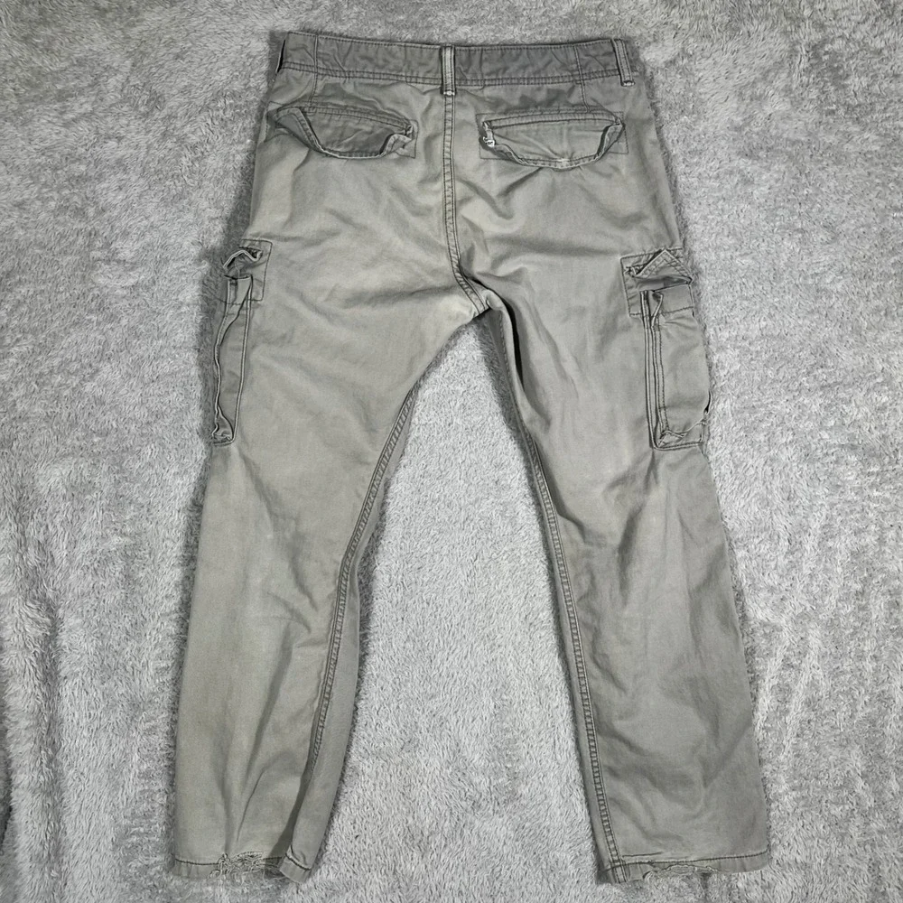 Levis Mens Gray Cotton Twill Multi Pocket Cargo Pants 31x30 Straight Leg Pants